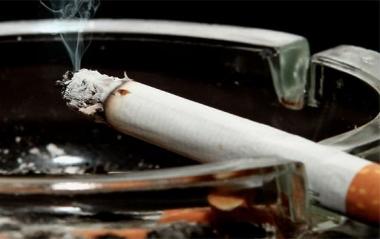 دراسة: التدخين قد يدل على مرض نفسي!
