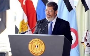 تجديد حبس محمد مرسي 15 يوما على ذمة التحقيقات