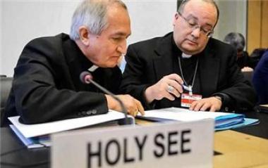 الفاتيكان: تقرير لجنة حقوق الطفل تدخل بتعليم الكنيسة