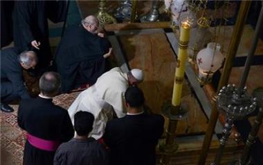 البابا يختتم زيارته للاراضي المقدسة بزيارة الاقصى