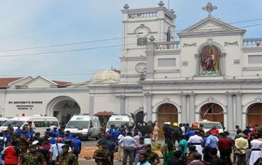 سريلانكا: 129 قتيلا في تفجيرات كنائس وفنادق تزامنا مع عيد الفصح المجيد